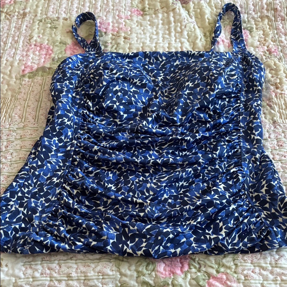 Blue Patterned lands and women’s swim tankini - size 12
